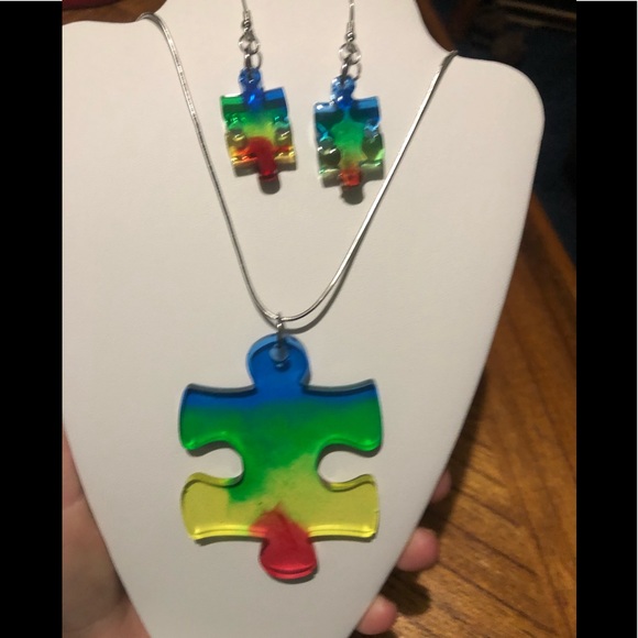 💙💚💛❤️🧩 Autism awareness Puzzle piece Necklace/pendant set Made to Order - Picture 3 of 6
